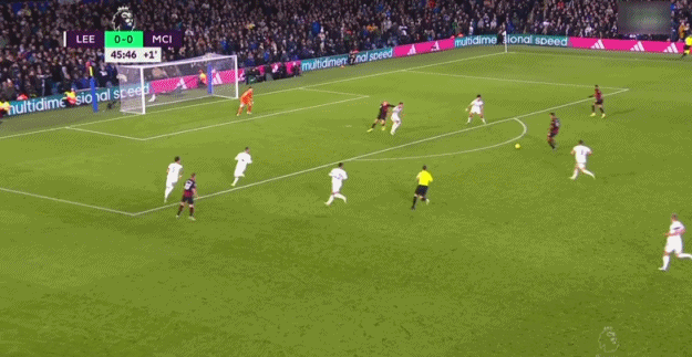 凯恩加盟拜仁后欧冠30场24球，同期仅有姆巴佩进球数与他持平（凯恩拜仁时期欧冠30战24球，同期仅姆巴佩能持平）