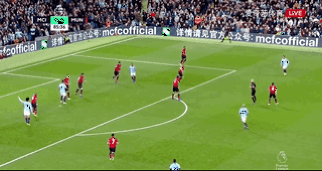 孔蒂：上赛季我们的夺冠出乎意料，这赛季的目标是全力卫冕（孔蒂：上季意外登顶，本季誓全力卫冕）