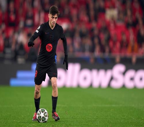 本世纪五大联赛参与百球最快TOP10：C罗70场第1，苏牙71场第2（本世纪五大联赛参与100球速度前十：C罗70场居首，苏牙71场次席）