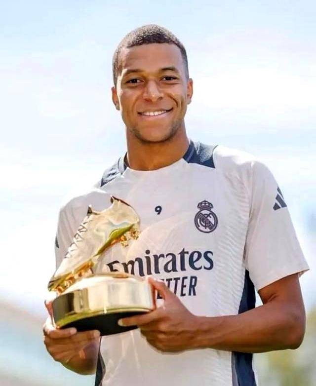 欧冠本周最佳球员候选：马杜埃凯、孔德、德凯特拉雷、格洛赫（欧冠本周最佳球员入围名单：马杜埃凯、孔德、德凯特拉雷、格洛赫）