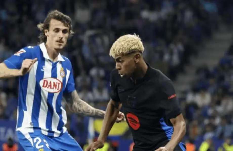 广岛前锋：在艰难的情况下能拿下一场平局很欣慰，感谢远征军（广岛前锋：艰难之战守住平局，感谢远征球迷支持）